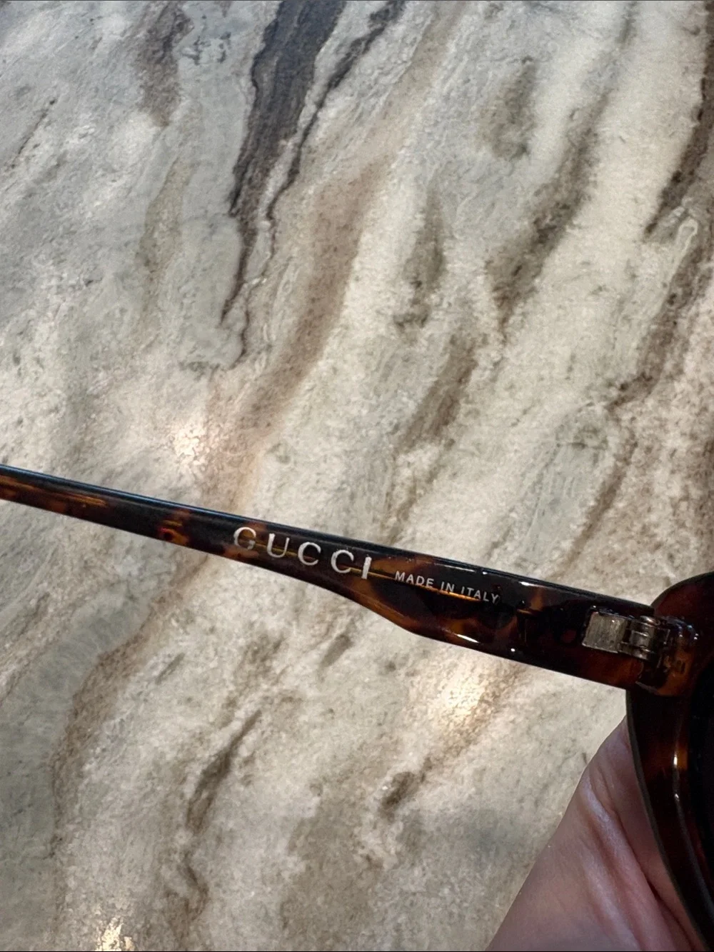 Vintage Designer Tortoiseshell Oval Women’s Sunglasses